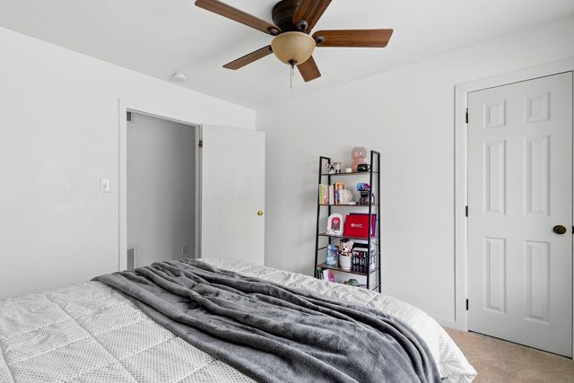 1700 46th Street, Moline, IL 61265