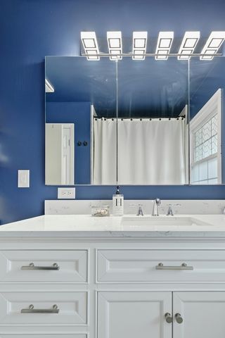 1700 46th Street, Moline, IL 61265