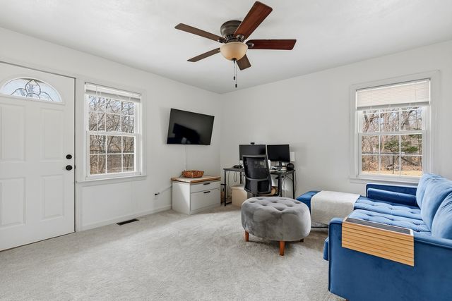 1700 46th Street, Moline, IL 61265