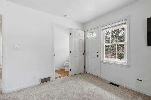 1700 46th Street, Moline, IL 61265