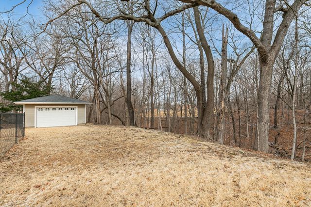 1700 46th Street, Moline, IL 61265