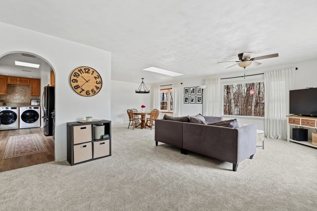 1700 46th Street, Moline, IL 61265