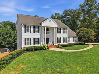171 Hat Creek Ridge, Dawsonville, GA 30534