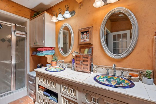 1046 Fm 517 Road, Alvin, TX 77511