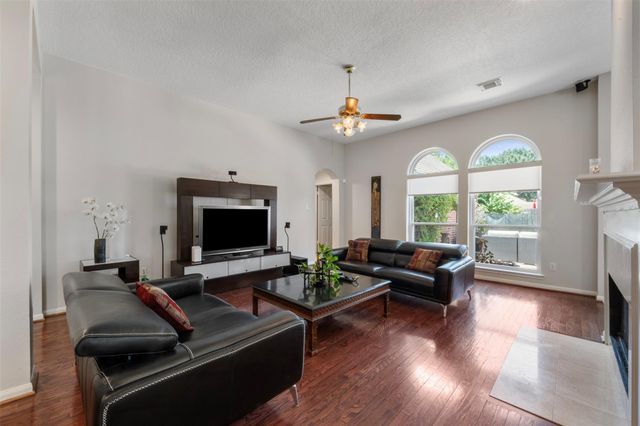 1343 Remington Crest Drive, Houston, TX 77094