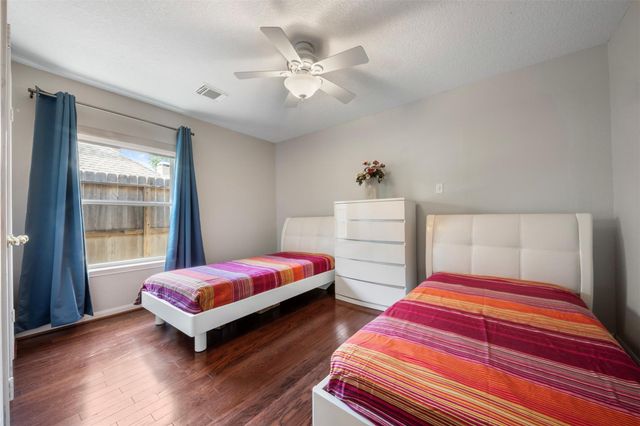 1343 Remington Crest Drive, Houston, TX 77094