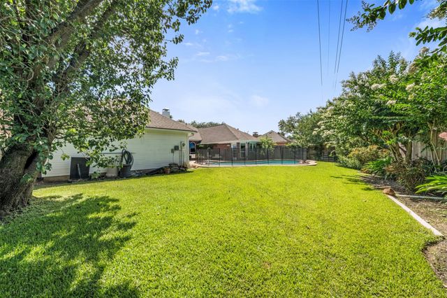 1343 Remington Crest Drive, Houston, TX 77094