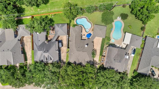 1343 Remington Crest Drive, Houston, TX 77094