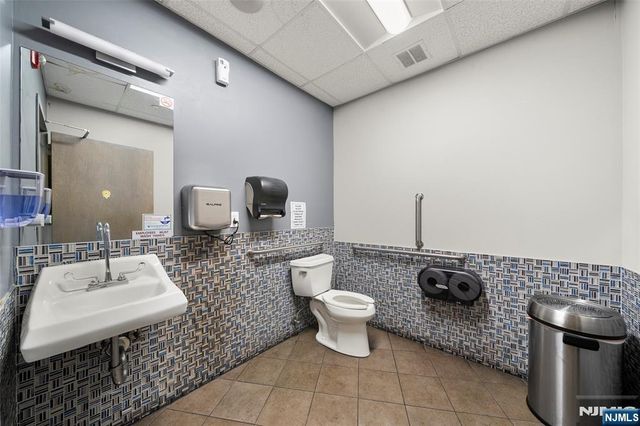 340 Paterson Avenue, East Rutherford, NJ 07073