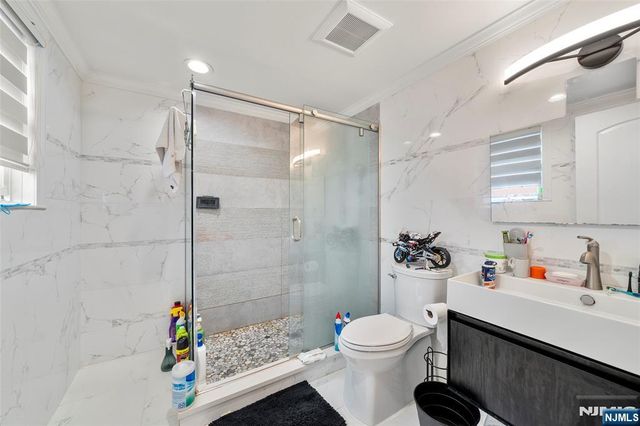 340 Paterson Avenue, East Rutherford, NJ 07073