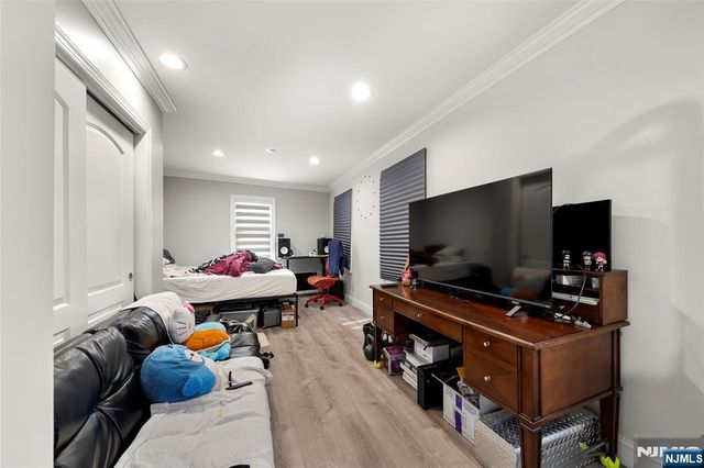 340 Paterson Avenue, East Rutherford, NJ 07073
