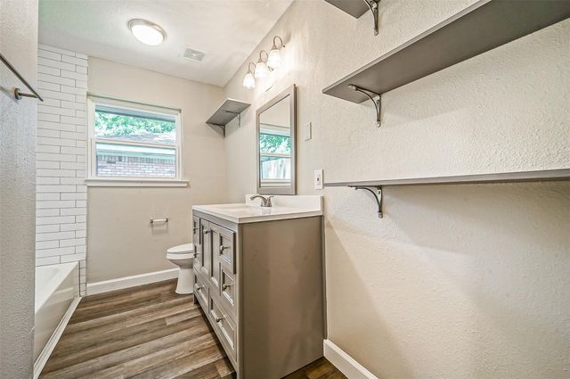 2605 Leslie Street, Pasadena, TX 77502