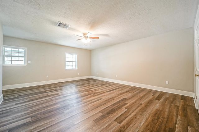 2605 Leslie Street, Pasadena, TX 77502