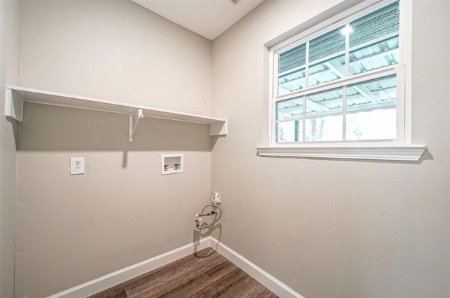 2605 Leslie Street, Pasadena, TX 77502