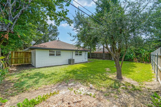 2605 Leslie Street, Pasadena, TX 77502