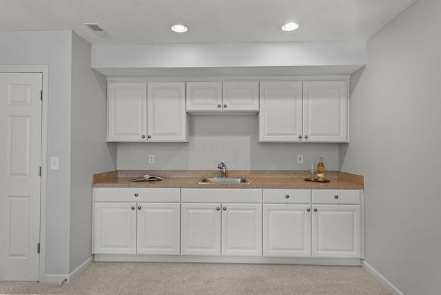 6729 Mill Springs Court, Dublin, OH 43016