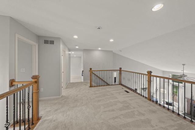 6729 Mill Springs Court, Dublin, OH 43016
