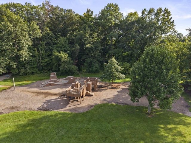 6729 Mill Springs Court, Dublin, OH 43016