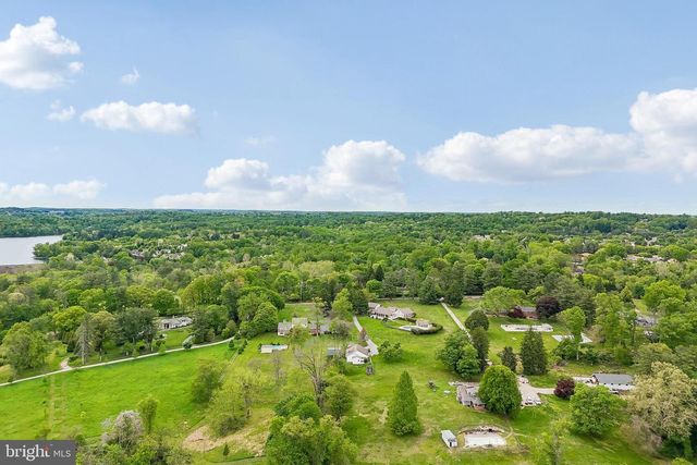 983 PALMERS MILL RD, Media, PA 19063