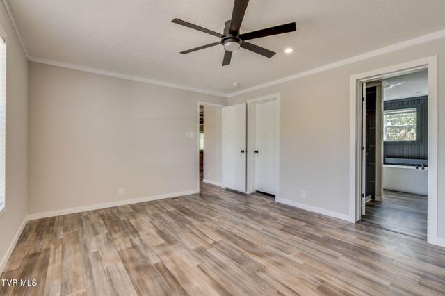 1534 Harmony Ridge Drive, Kingsport, TN 37665