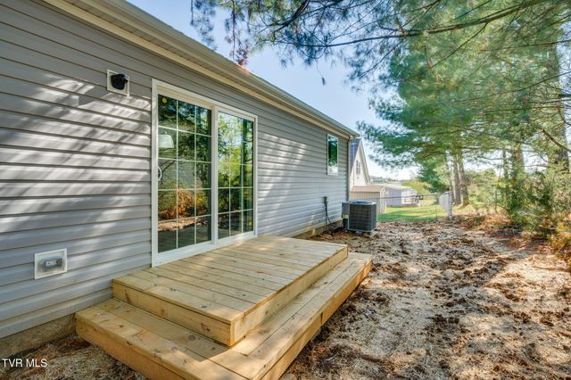 1534 Harmony Ridge Drive, Kingsport, TN 37665