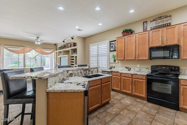 8349 W ANDREA Drive, Peoria, AZ 85383