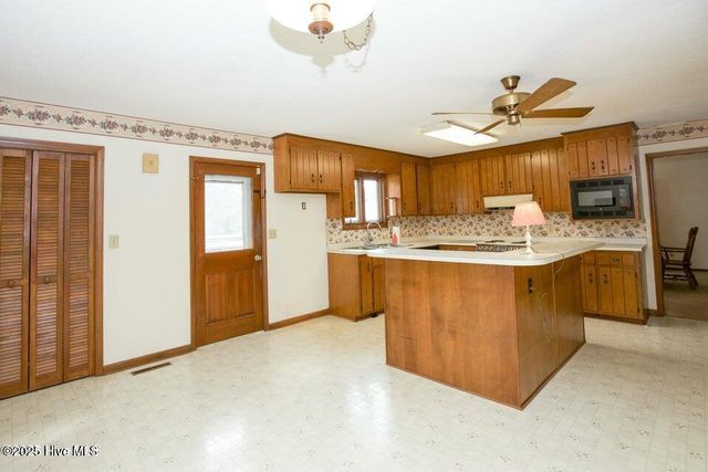 1468 Union Church Road, Cameron, NC 28326