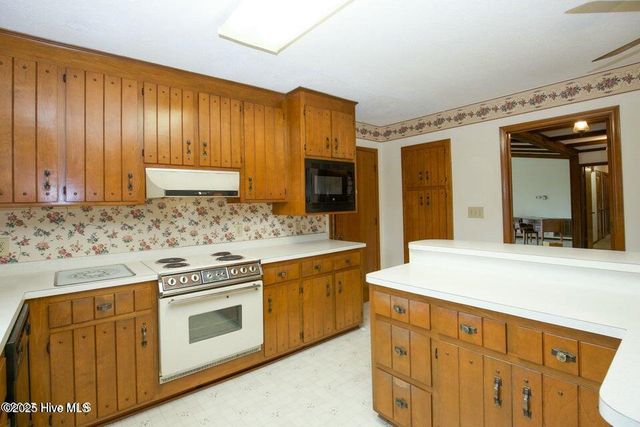 1468 Union Church Road, Cameron, NC 28326