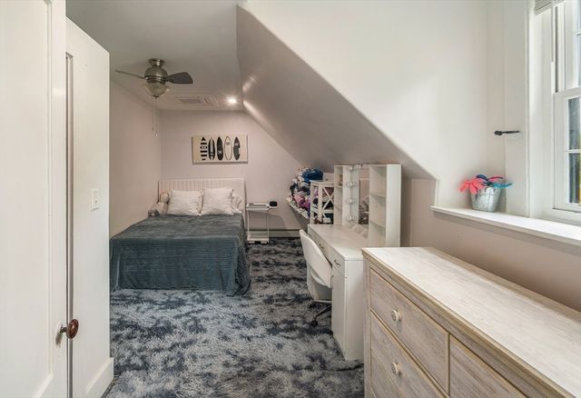 8-10 Oak St, Winchester, MA 01890