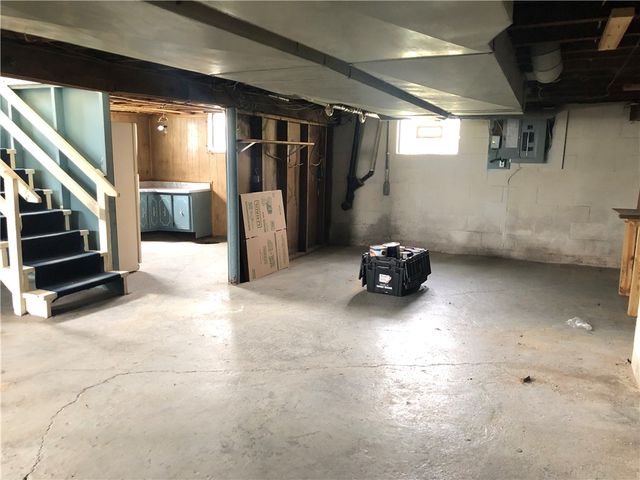 104 Patti Ln, Hopewell Twp, PA 15001