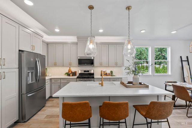 210 S Turner Ave., Star, ID 83669