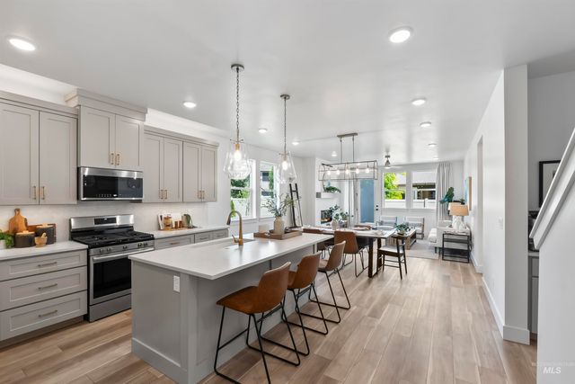 210 S Turner Ave., Star, ID 83669