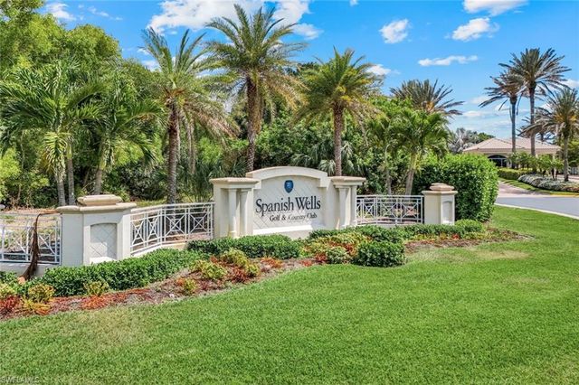 9820 Alhambra LN, Bonita Springs, FL 34135