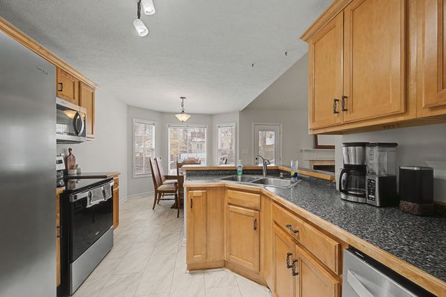 1669 Cedar Springs Cir, Clarksville, TN 37042