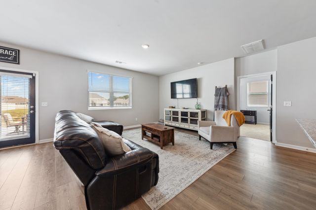 532 Renee Way, Chapel Hill, TN 37034