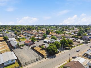 325 McCord Ave, Bakersfield, CA 93308