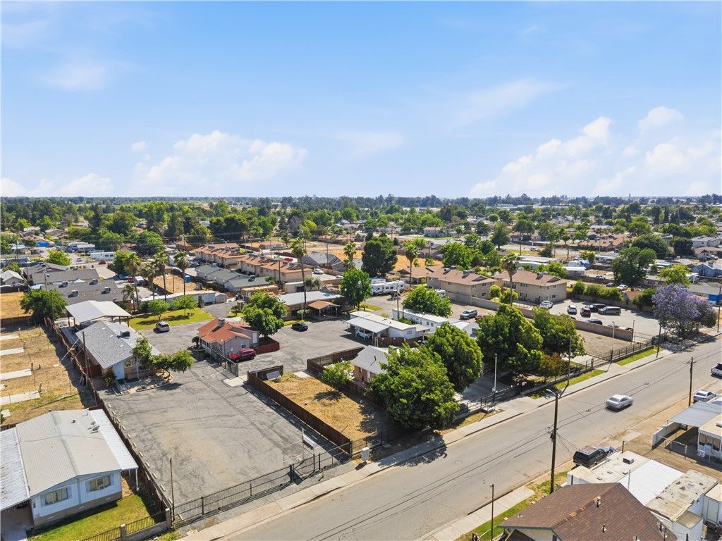 325 McCord Ave, Bakersfield, CA 93308