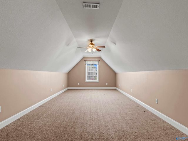 101 Berkshire Lane, Albertville, AL 35950