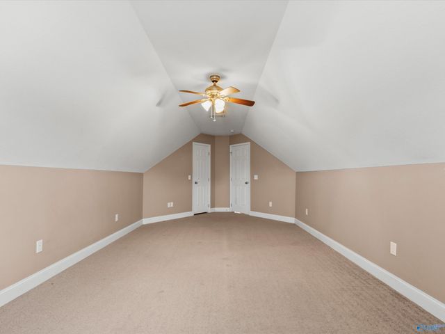 101 Berkshire Lane, Albertville, AL 35950