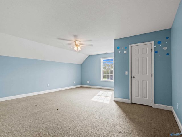 101 Berkshire Lane, Albertville, AL 35950