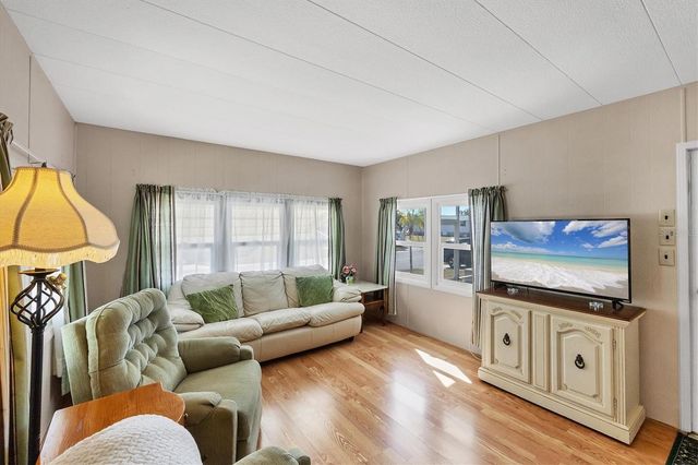 5488 HOLIDAY PARK BLVD, North Port, FL 34287