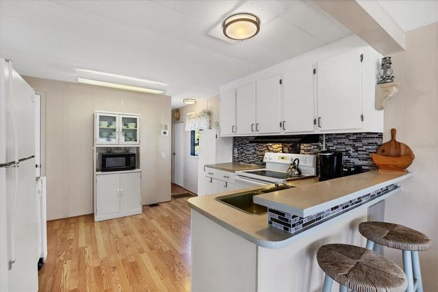 5488 HOLIDAY PARK BLVD, North Port, FL 34287