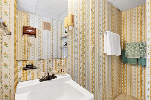 5488 HOLIDAY PARK BLVD, North Port, FL 34287