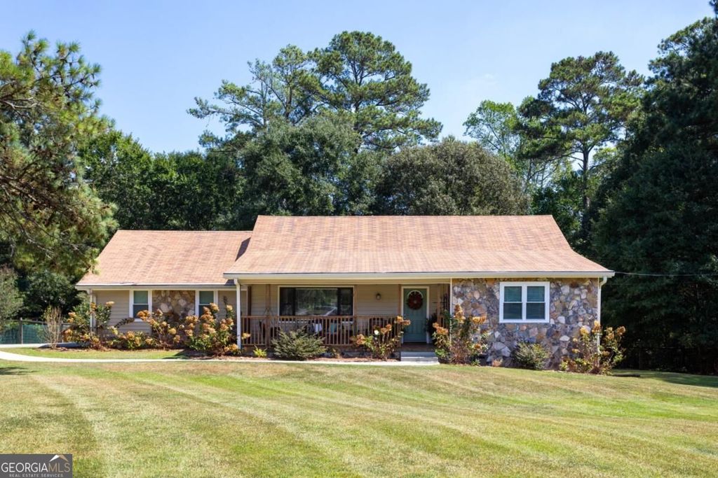 110 Allenwood Road, Fayetteville, GA 30214 — exterior