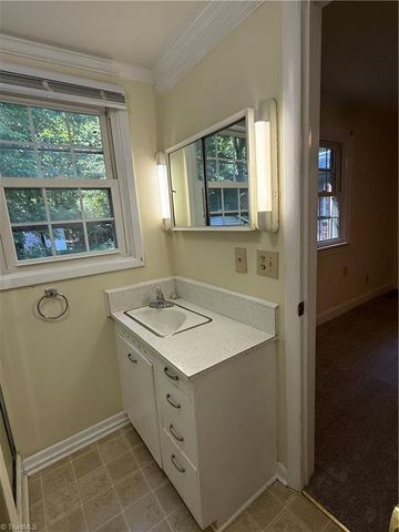 1108 Pine Hill Road, Asheboro, NC 27205