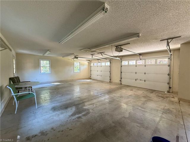 1108 Pine Hill Road, Asheboro, NC 27205