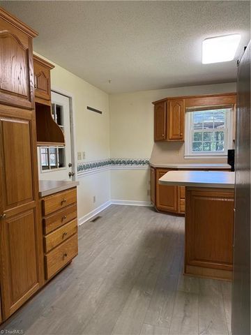1108 Pine Hill Road, Asheboro, NC 27205