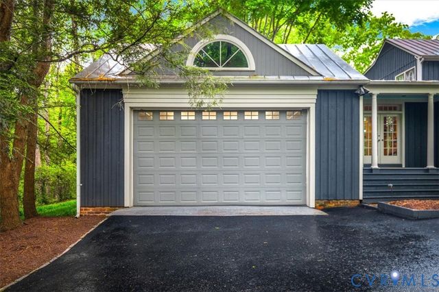 14335 Horseshoe Ford Rd, Hanover, VA 23005