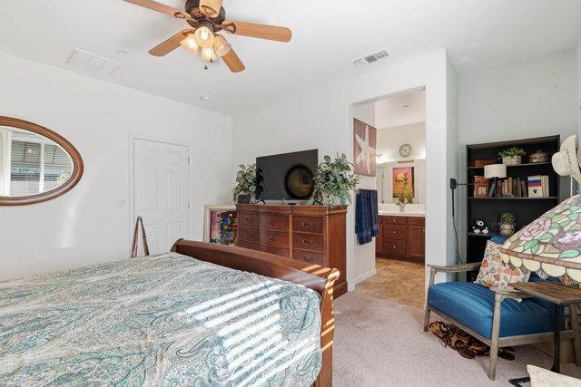 166 Rancho Santa Fe Drive, Madera, CA 93638