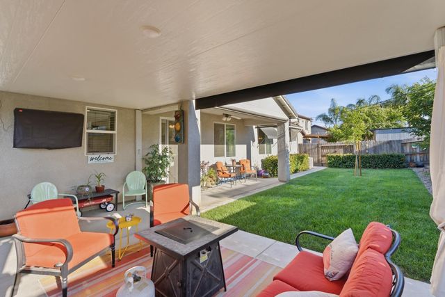 166 Rancho Santa Fe Drive, Madera, CA 93638